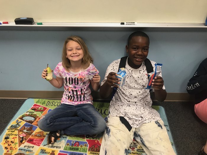 New Program at JBE Delivers Breakfast Straight to the Classroom